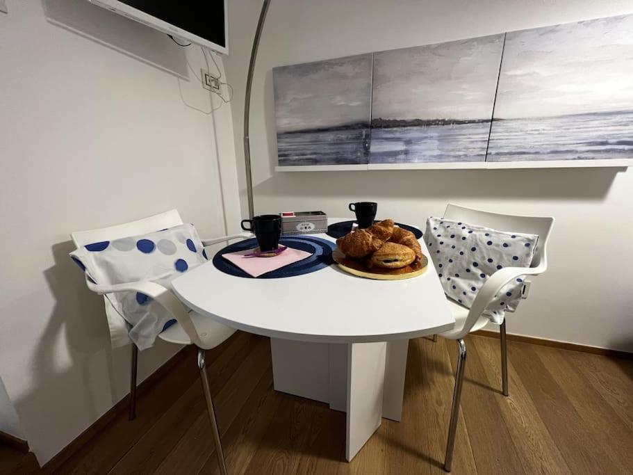 Ferienwohnung Tiny House In Centro Bari Exterior foto